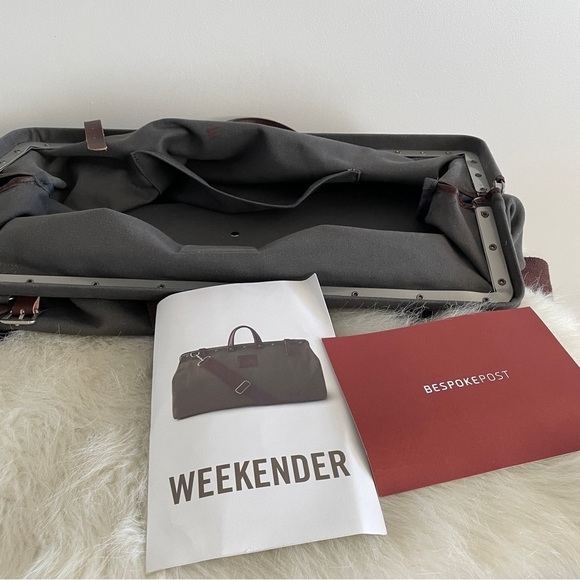 Line of trade gray weekender travel bag brown removable shoulder strap - Picture 9 of 11